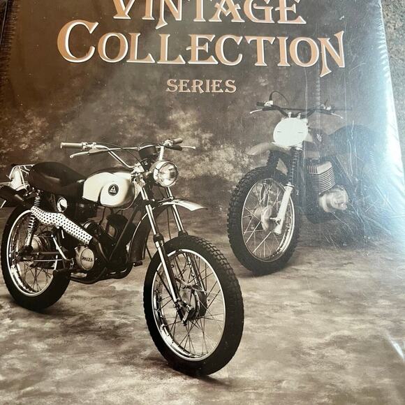 Clymer Vintage Collection Series, 2 stroke & 4 stroke motorcycle manuals - Picture 7 of 7